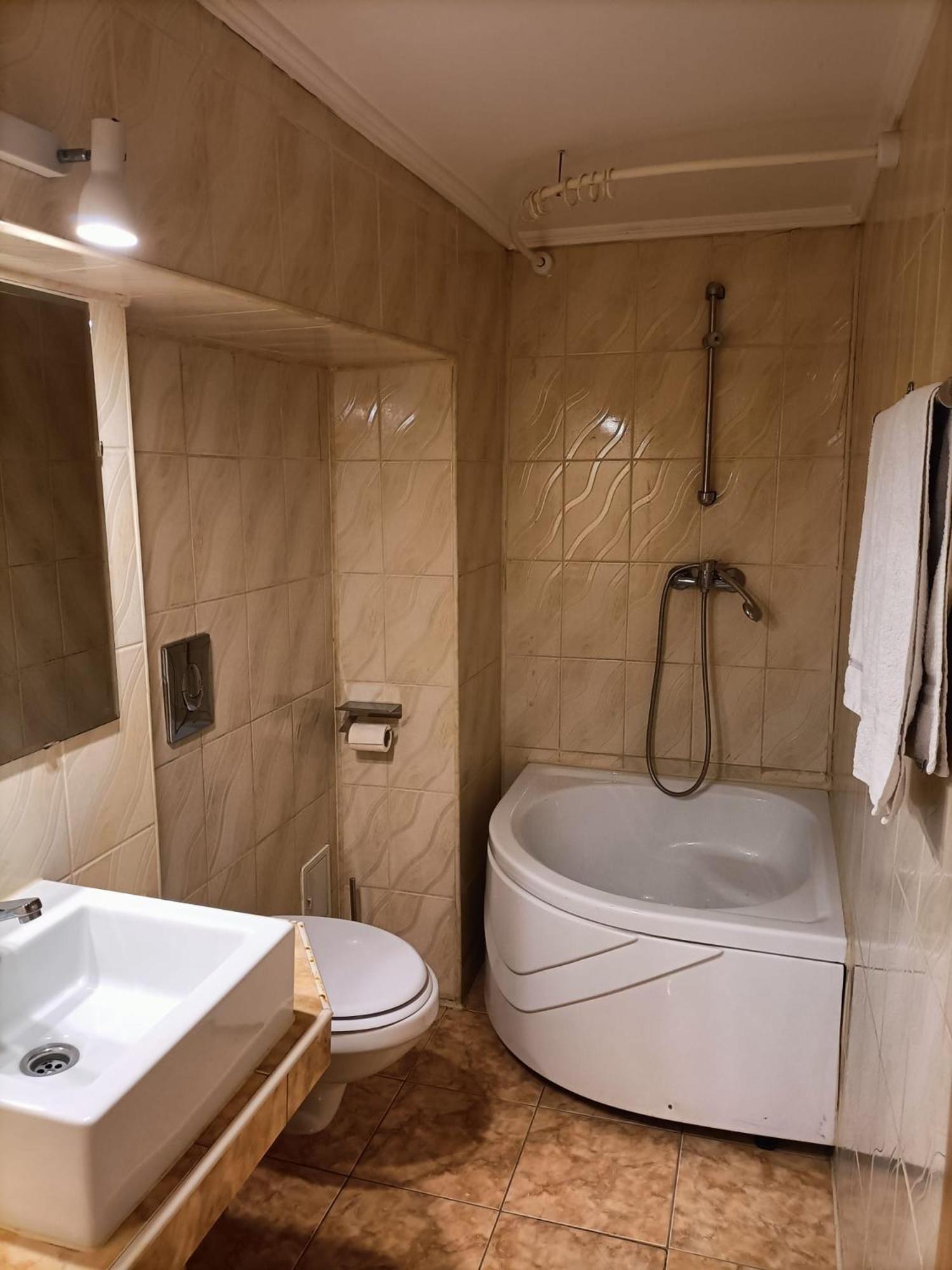 Casa Heidi Hotel Timişoara Quarto foto